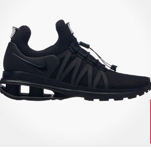 NIKE SHOX GRAVITY SIZE 8.5 WOMENS NEW IN BOX